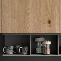 BRIO Kitchen in Knotted Oak with Jamir HPL and SLIVER Anti-Condensation Hood - Image 5