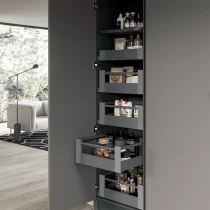 BRIO Kitchen in Knotted Oak with Jamir HPL and SLIVER Anti-Condensation Hood - Image 12